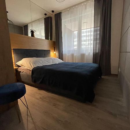 Bella Apartament Apartment Krakow Bagian luar foto