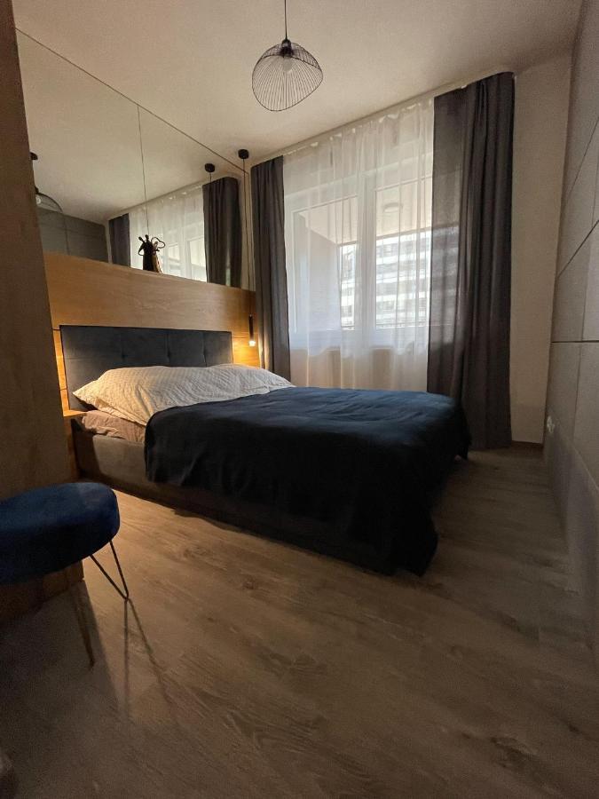 Bella Apartament Apartment Krakow Bagian luar foto
